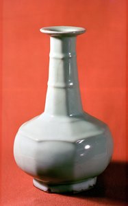 Kuan Yao sekizgen şişe, Güney Sung Hanedanlığı 1127-1279